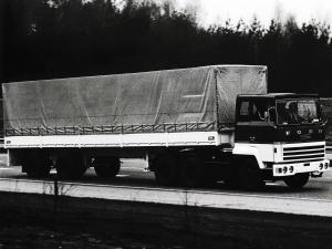 Ford Transcontinental HA4234 6x4 Tractor 1975 года